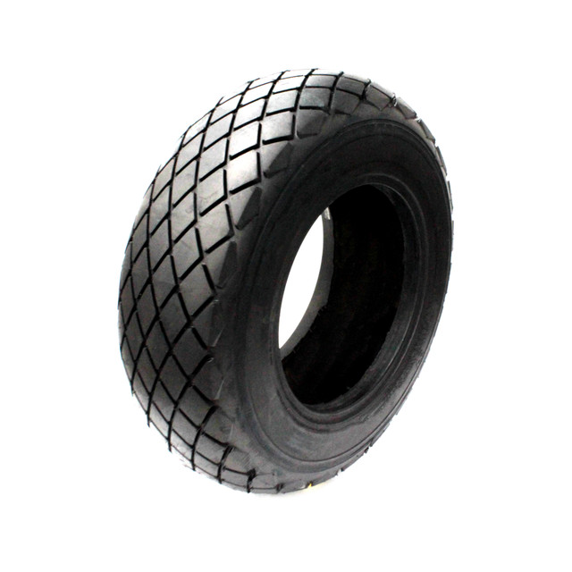 mustang tire.jpg mustang tire.jpg