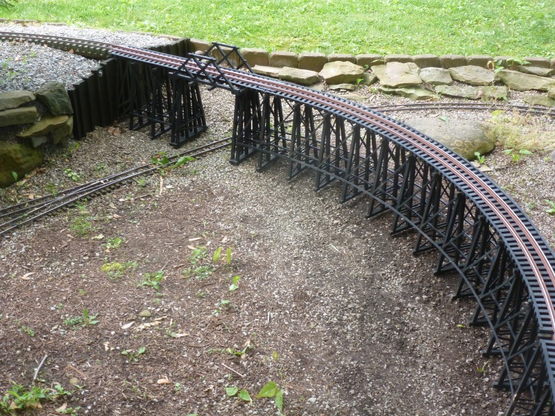 newtrestle05.jpg newtrestle05.jpg