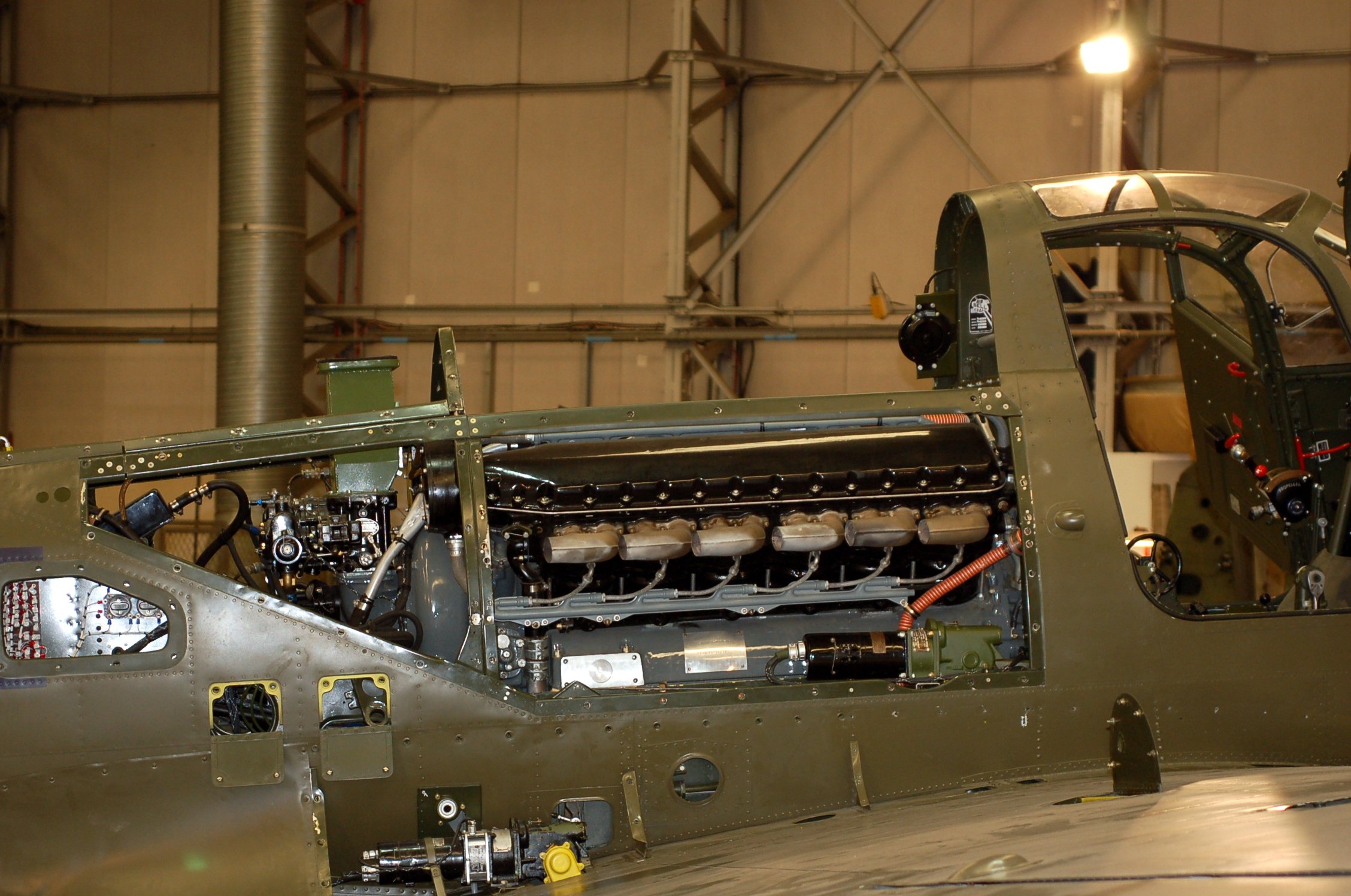 p-39q_02_of_17.jpg
