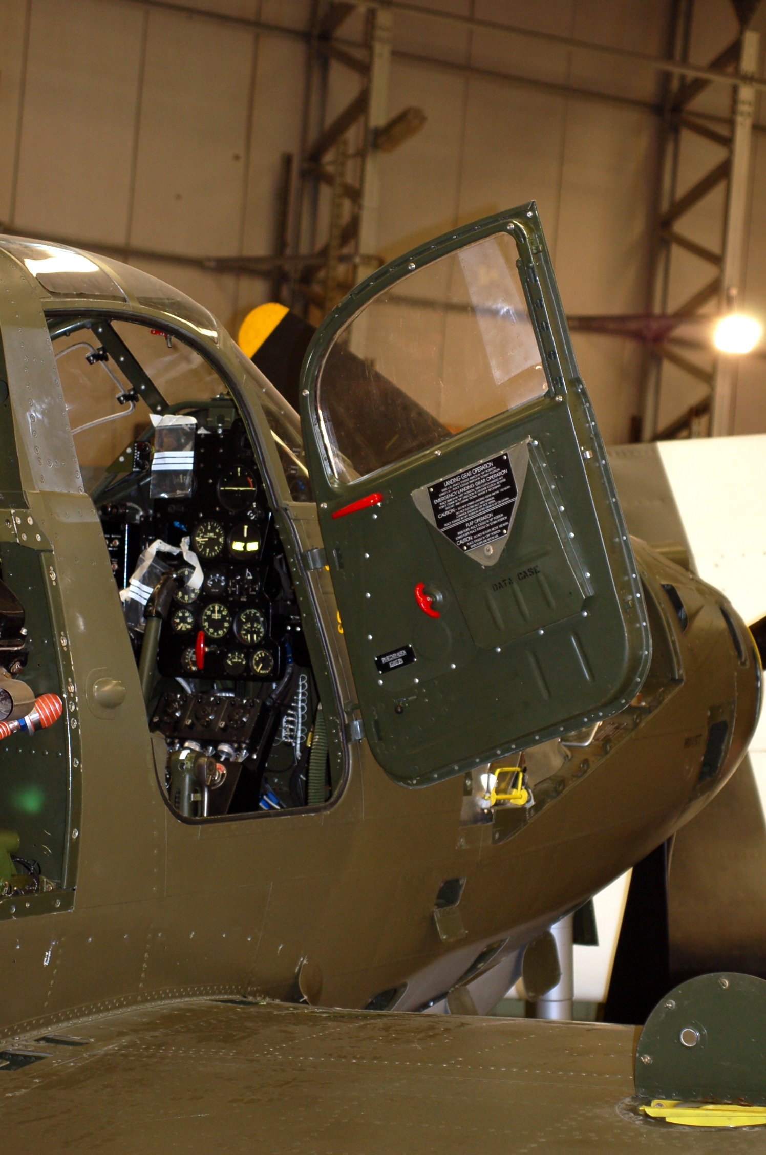 p-39q_05_of_17.jpg
