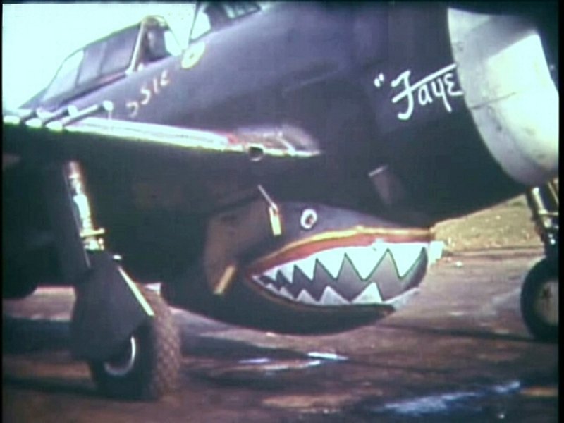 P-47C-5-RE41-6347Capt.EugeneO'Neil62ndFS56thFGferry_tank.jpg