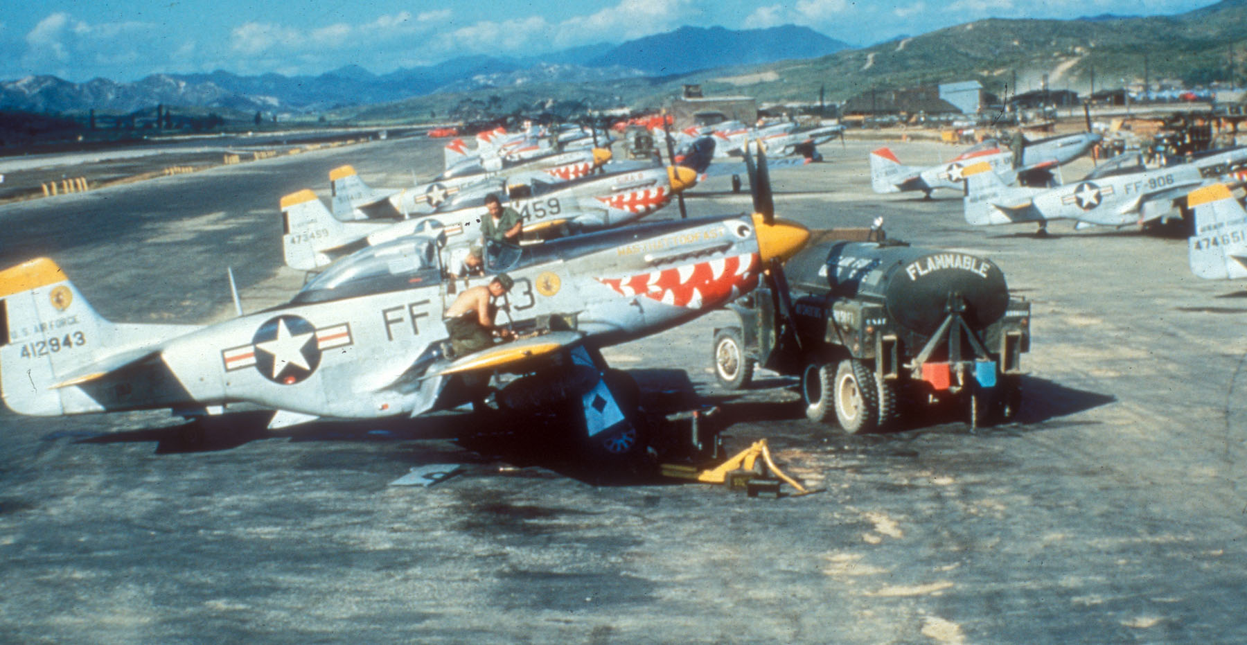 P-51D F-51 050428-F-1234P-019.jpg