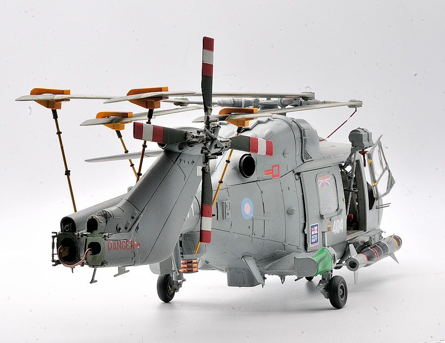 Revell Lynx mk8 132 by Paddy (13).JPG