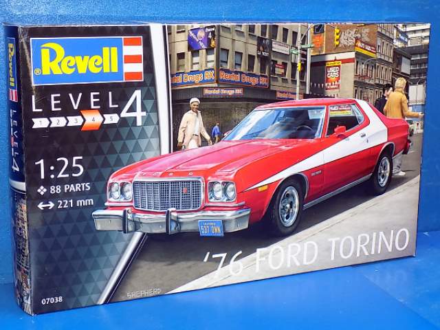 Revell Torino.jpg