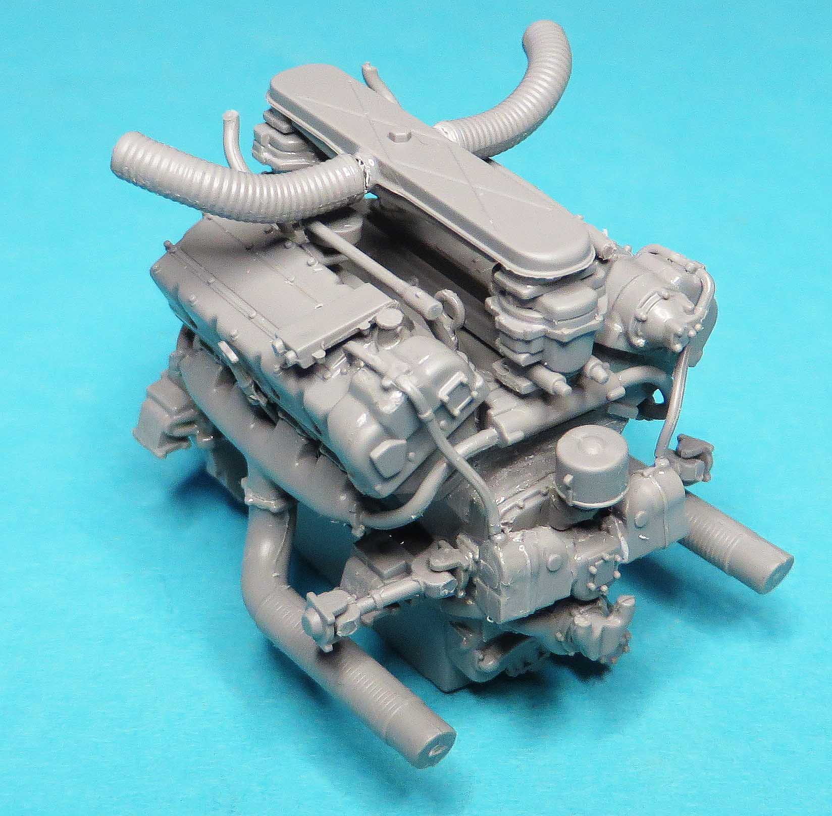 Ryefield Sherman v8 engine 3.jpg