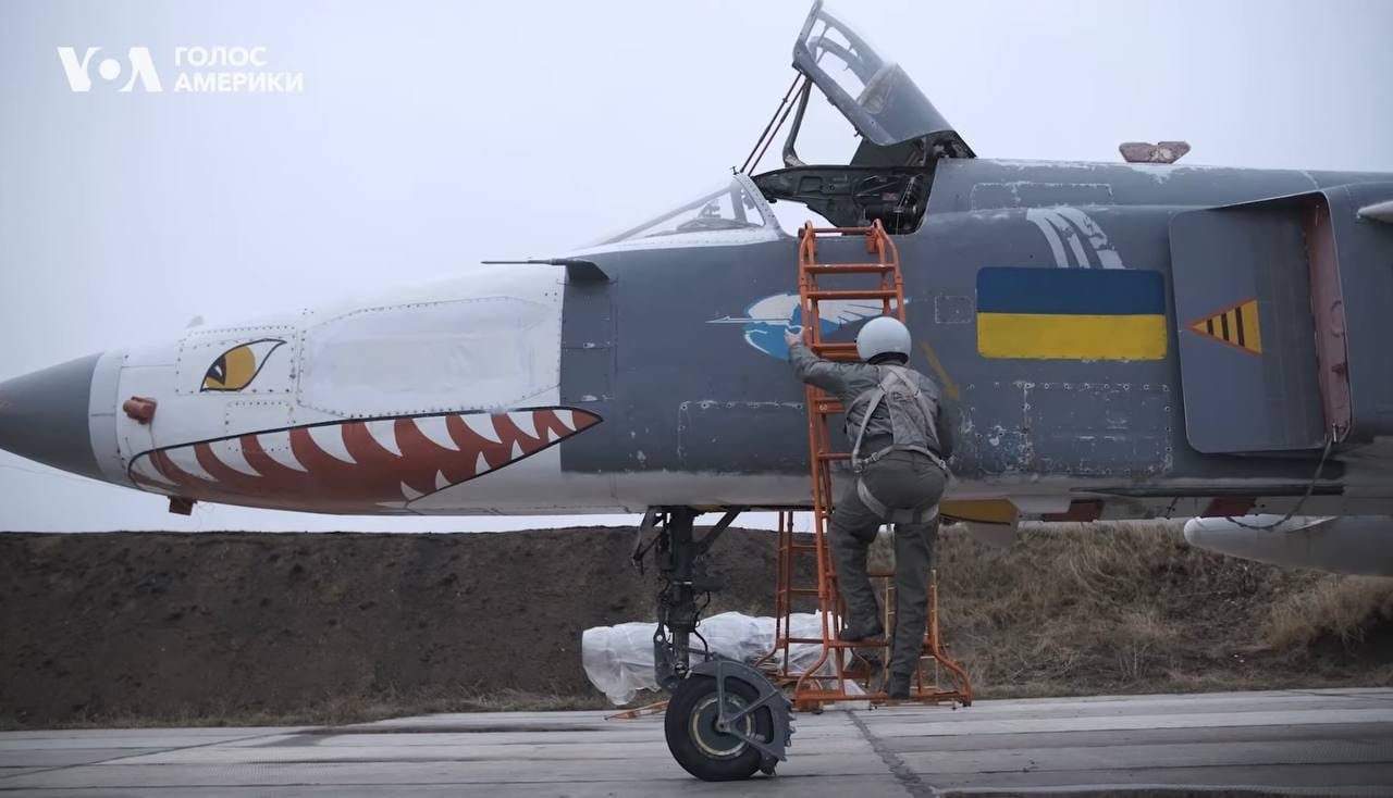 Su-24MR 428683529_7321443757917878_7095644802091876300_n.jpg