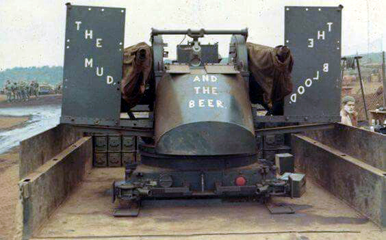 The Mud The Blood And The Beer 00.jpg