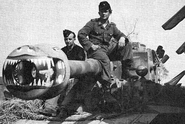 Tiger I 0215mm tiger640px.jpg