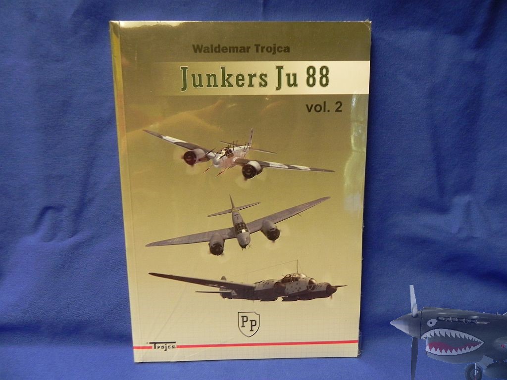 TrojcaJu88Vol2.jpg
