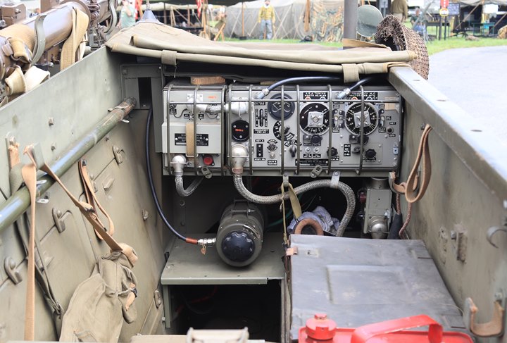 universal-carrier-reading 2018-107w-3.jpg