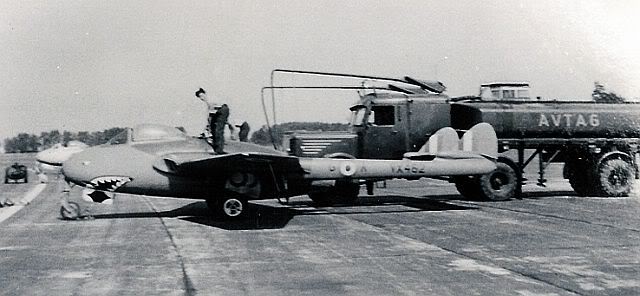 Vampire 112sqnpic001vampire.jpg