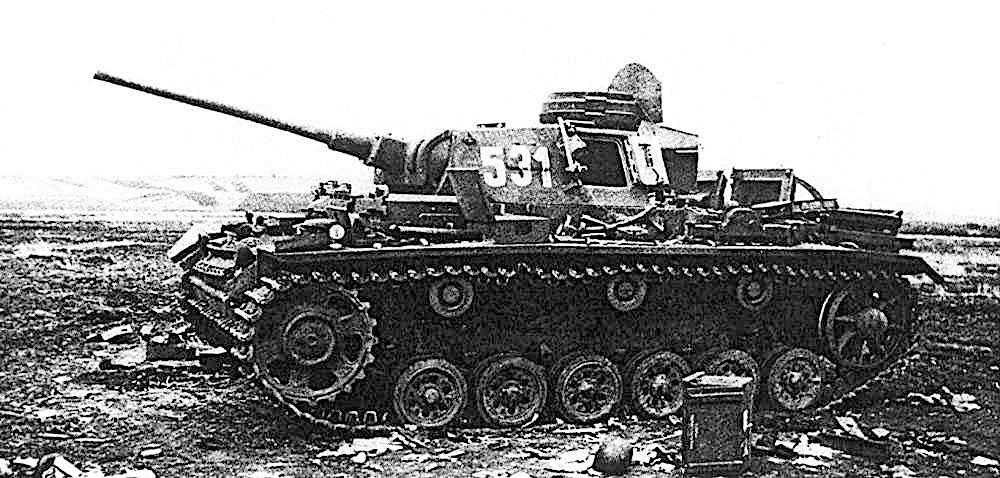 war-machines-maybach-powered-panzer-tanks_3.jpg