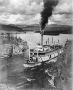 1920_Steamboat_on_the_Yukon_River.jpg