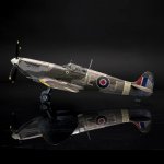 occre-maqueta-avion-spitfire-supermarine-mk-ixc-en398-johnnie-johnson-modelismo-kit-escala-1-2...jpg