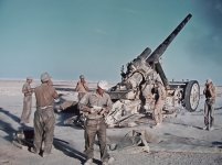 German-artillery-DAK-15cm-sFH-18-or-schwere-Feldhaubitze-18-in-North-Africa-02-2625203732.jpg