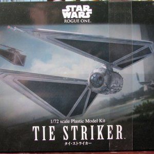 Bandai_TIE_Striker.jpg