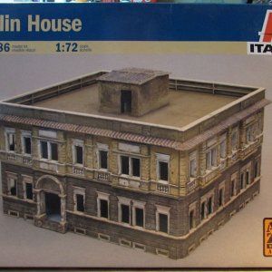 Italeri_Berlin_House.jpg