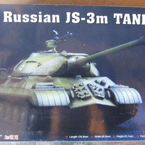 Trumpeter_JS-3m_Tank.jpg