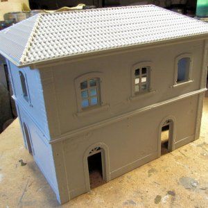 WIP_Italeri_Train_Station_I.jpg