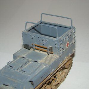 Sd_Kfz_135_Ambulance_28329.jpg