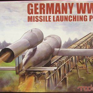 Modelcollect_V-1_Missile_Launch_Ramp.jpg