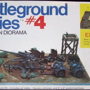 Entex_105mm_Gun_Diorama.jpg