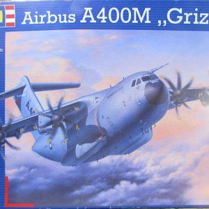 Revell_Airbus_A400_Grizzly.jpg