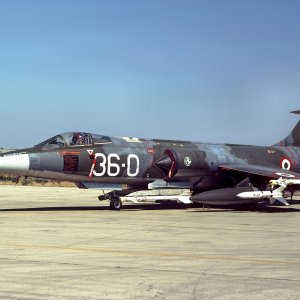 Lockheed_F-104S_ASA-M_Starfighter,_Italy_-_Air_Force_JP6990065.jpg