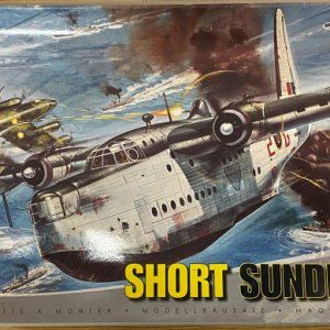 Airfix Shorts Sunderland III.jpg