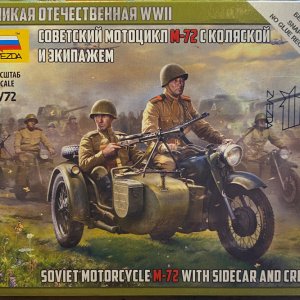 Zvezda Soviet Motorcycle and Sidecar.jpg