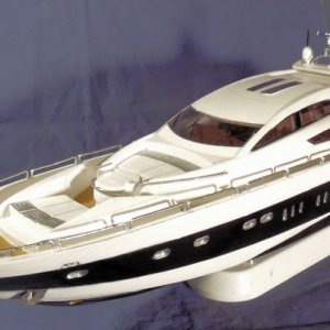 Sunseeker Predator 108 III.jpg