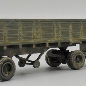 Russian ZIS-10 Tractor with Trailer II.jpg