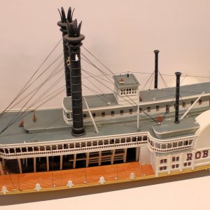 SS Robert E Lee Steamboat III.jpg