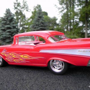 Revell57ChevyBelAir08.jpg