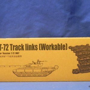 TR02050T72TracksBoxArt.JPG