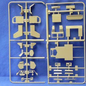 MM35100Sprue1front.JPG