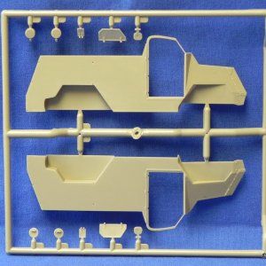 MM35100Sprue2Front.JPG