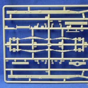 MM35100Sprue3Front.JPG