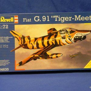 Revell04635.JPG