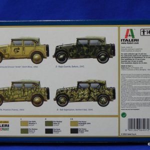 Italeri64697508CMBox2.JPG