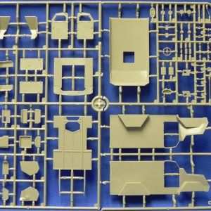 MM35106Sprue1rear.JPG