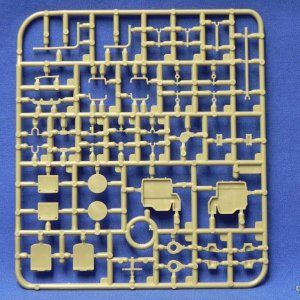 MM35106Sprue2rear.JPG