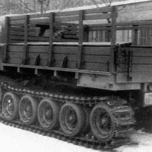 ZIS-153-half-track-prototype-of-1952.jpg