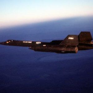 Lockheed-SR-71-Blackbird-129_preview.jpg