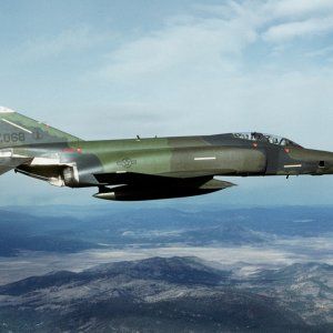 RF-4C_Nevada_ANG_in_flight_1988.JPEG