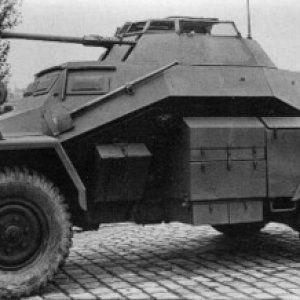 3_sd_kfz_222.jpg