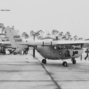 Cessna-O-2A-Skymaster-111492-USAF-Ramstein-11-6-1971-J_A_Engels.jpg
