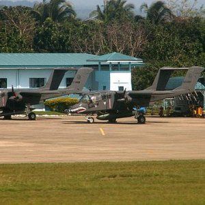 OV-10_Bronco_in_Lumbia.jpg