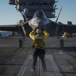 f-35c135rq77.jpg