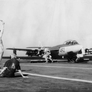 Sea_Hawk_899_NAS_on_cat_HMS_Eagle_28R0529_Suez_1956.jpg